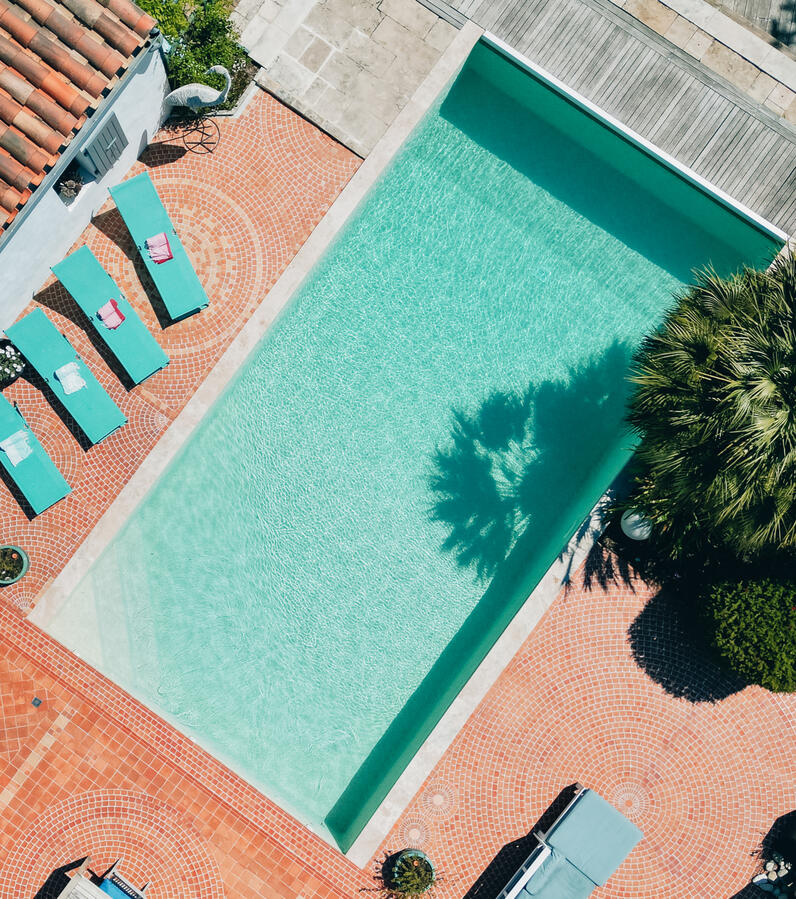 10×4 infinity pool large pool with coping stones